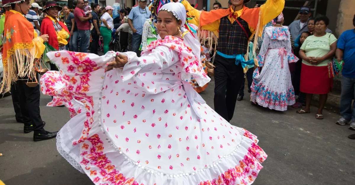Fotos de stock gratuitas de actuación, actuación callejera, ambiente festivo